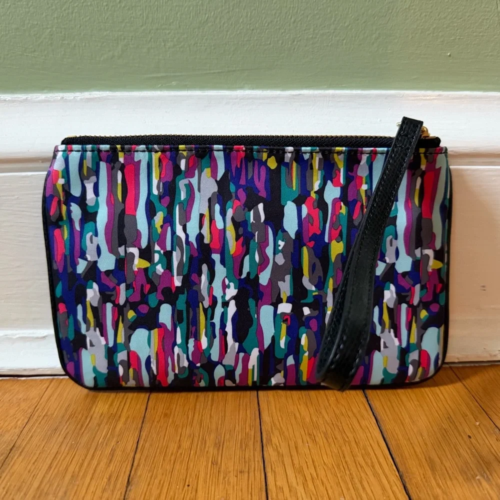 Vera Bradley Black Watercolor Brushstrokes  Abstract Wristlet NWOT